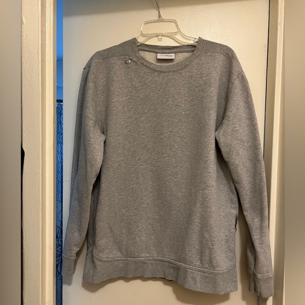ALPHATAURI crew sweater